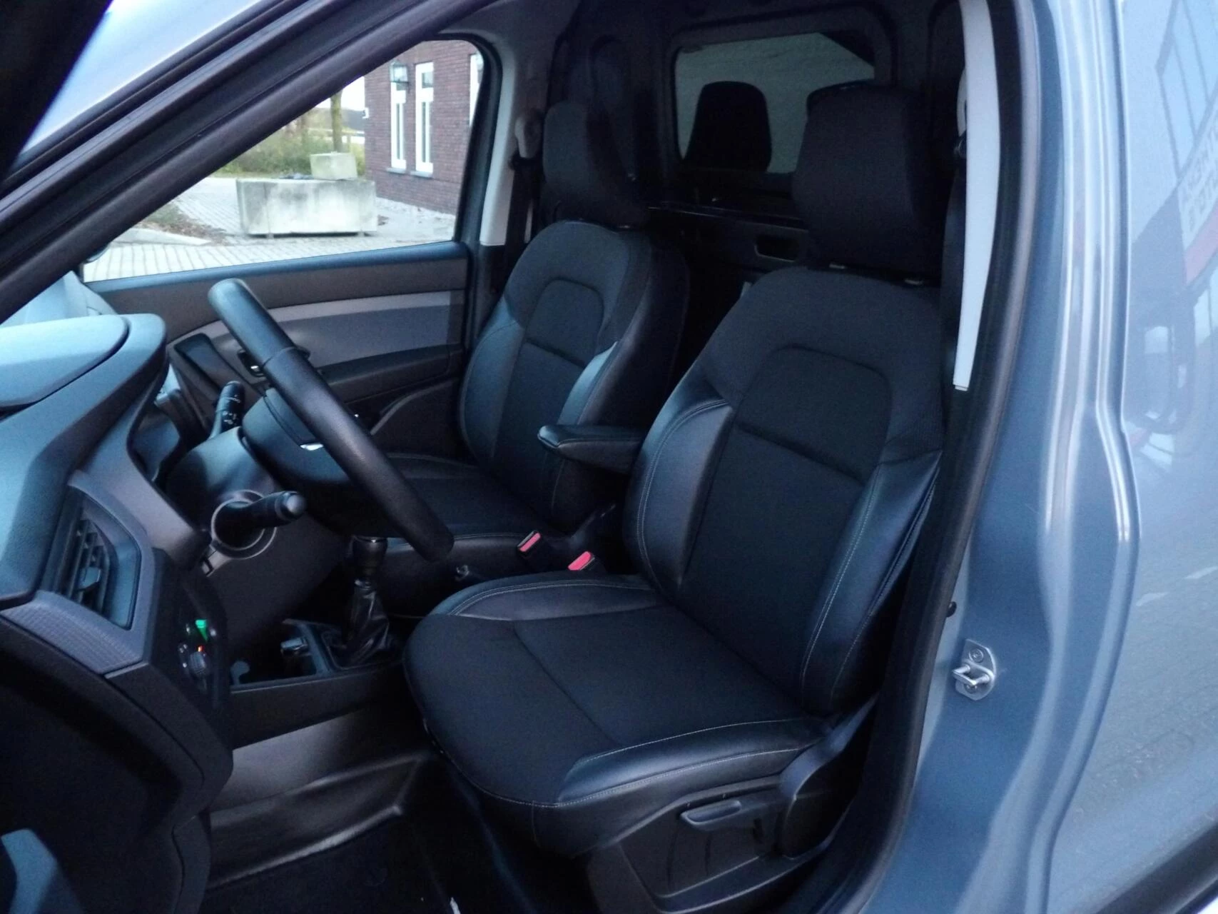 Hoofdafbeelding Renault Express