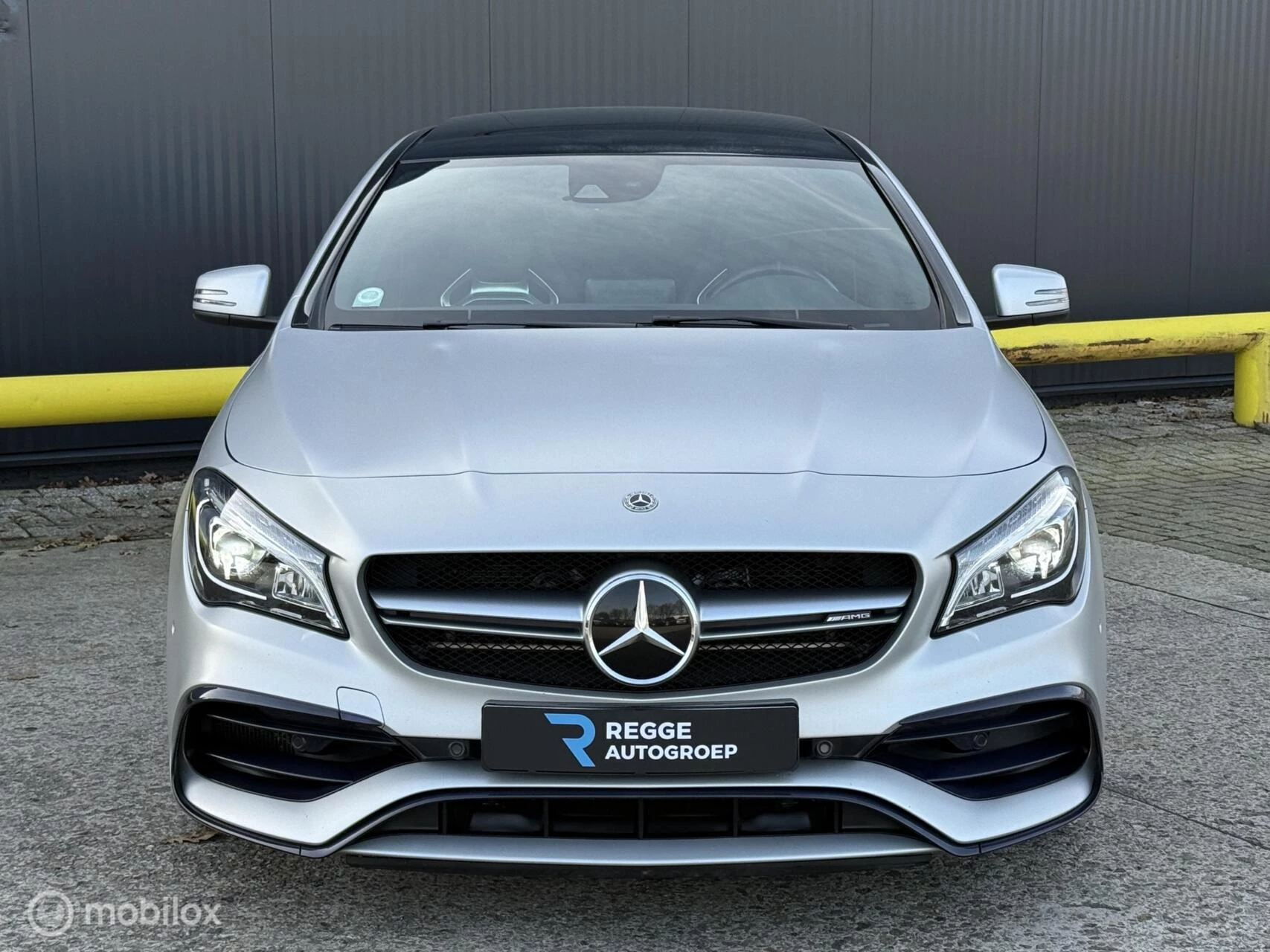 Hoofdafbeelding Mercedes-Benz CLA