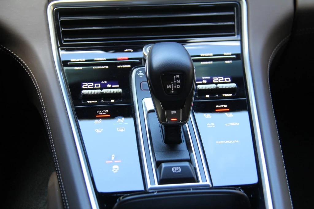 Hoofdafbeelding Porsche Panamera