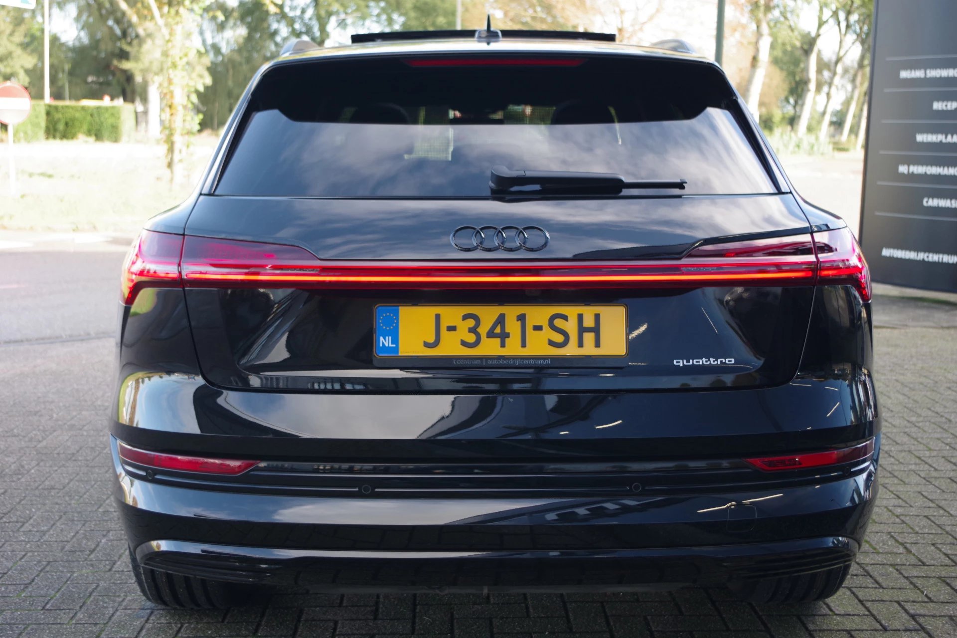 Hoofdafbeelding Audi e-tron