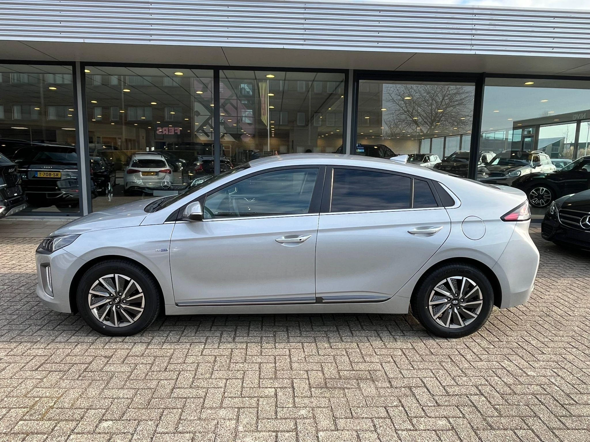 Hoofdafbeelding Hyundai IONIQ
