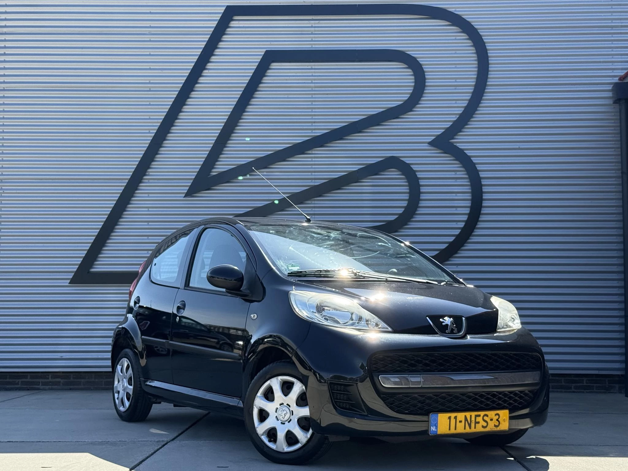 Hoofdafbeelding Peugeot 107