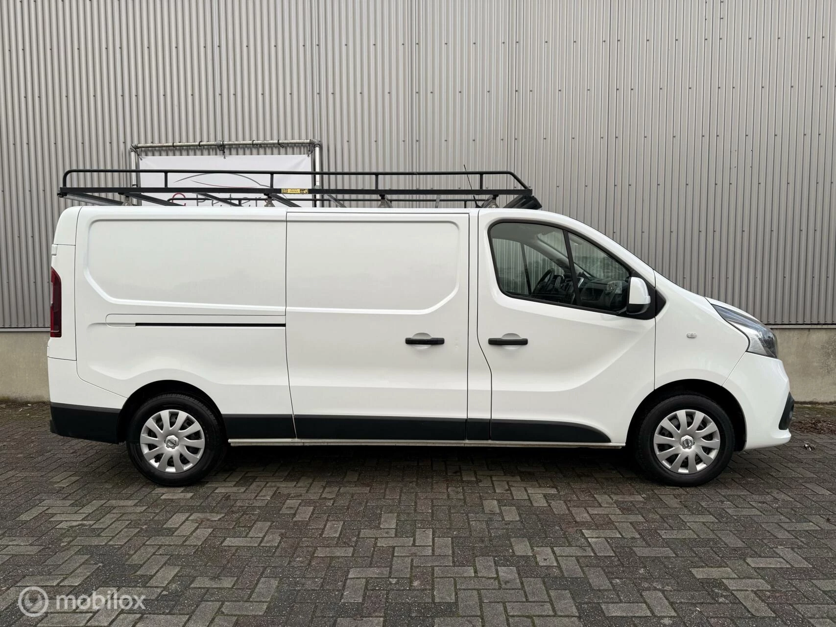 Hoofdafbeelding Nissan NV300