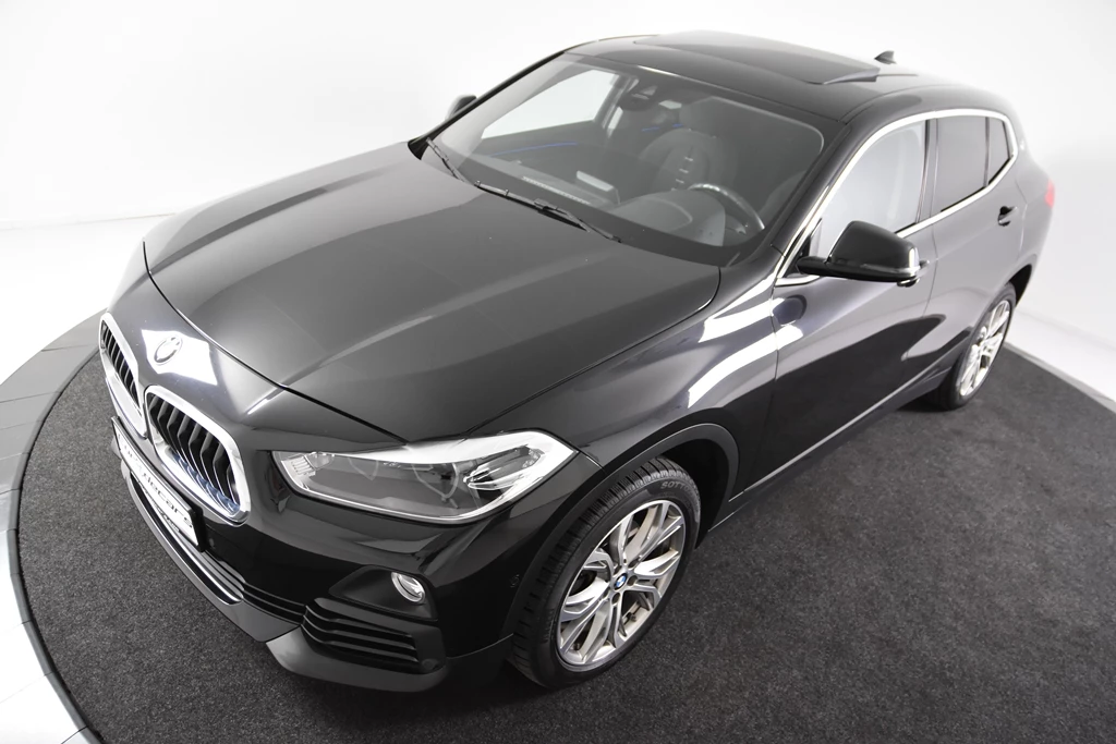 Hoofdafbeelding BMW X2