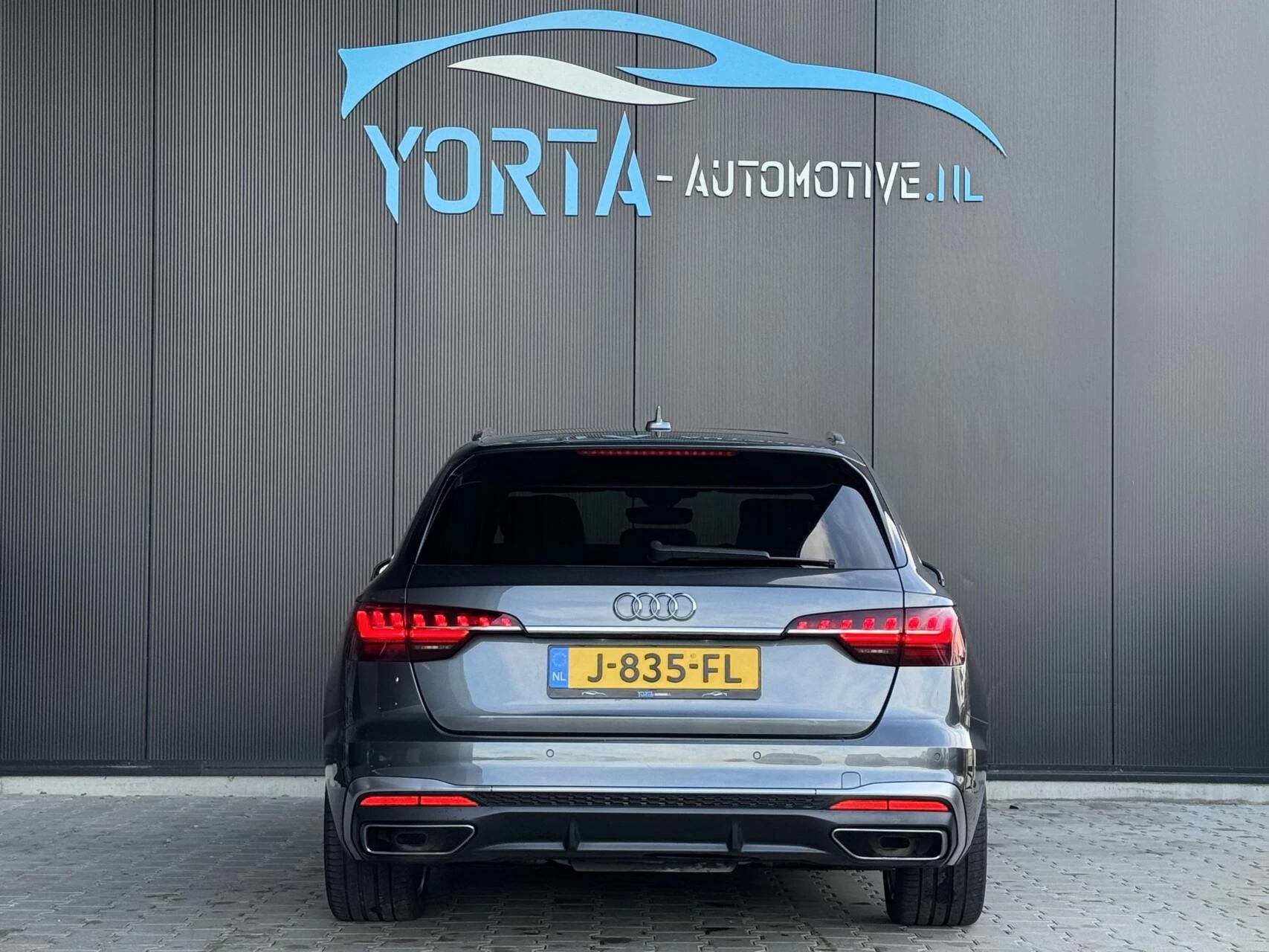 Hoofdafbeelding Audi A4