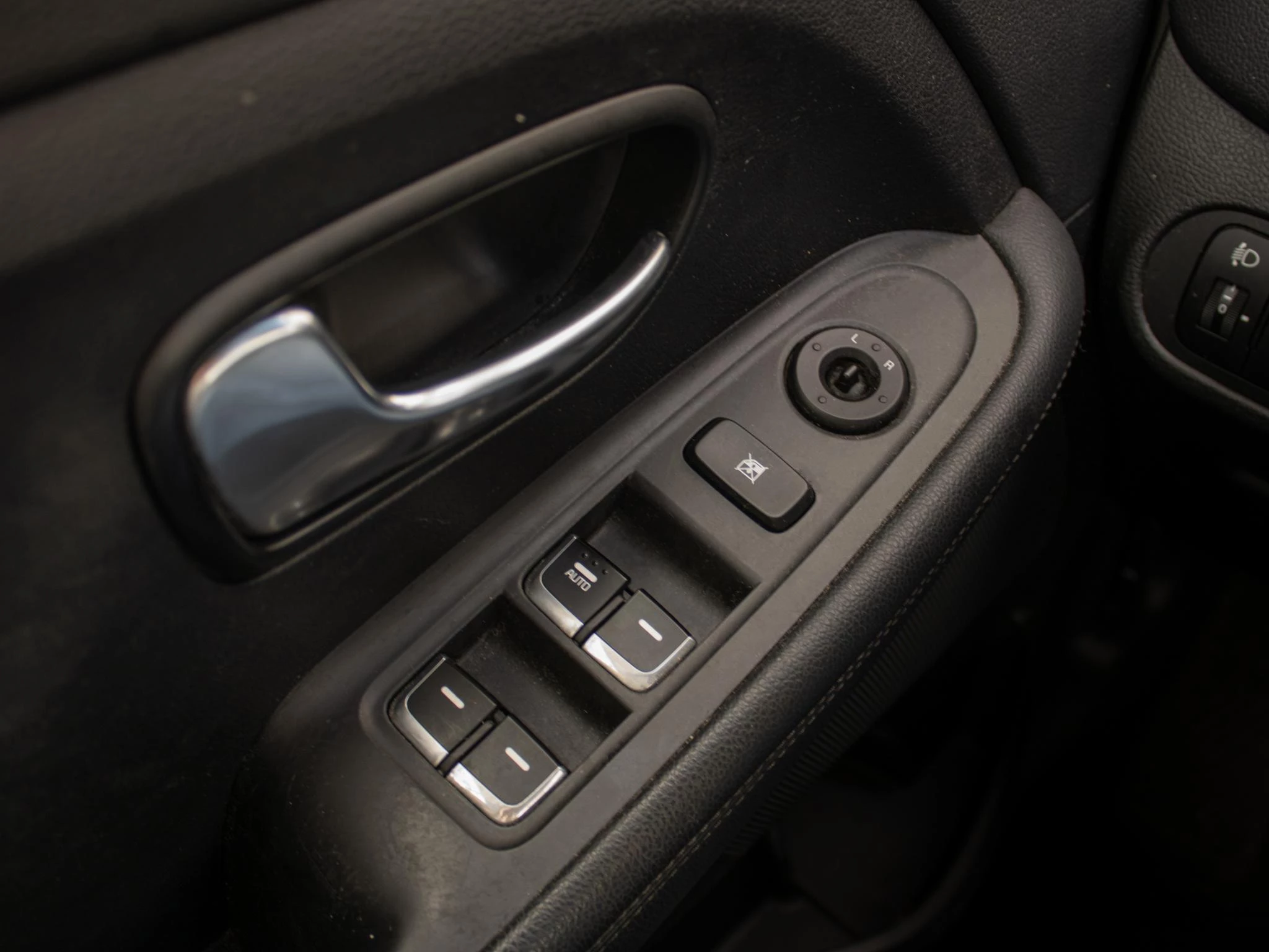 Hoofdafbeelding Kia Carens