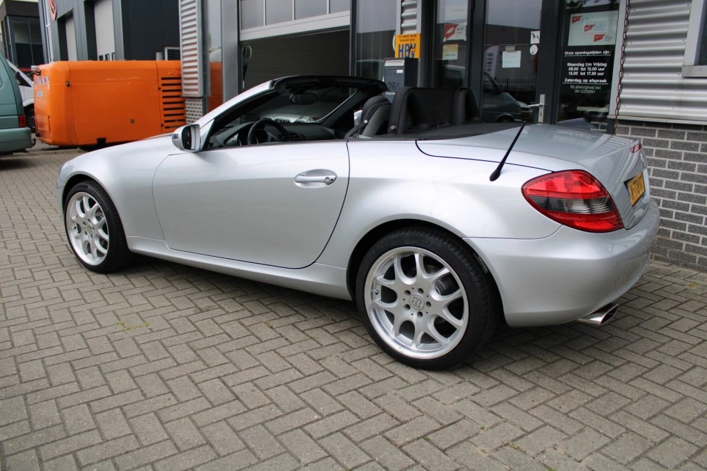 Hoofdafbeelding Mercedes-Benz SLK