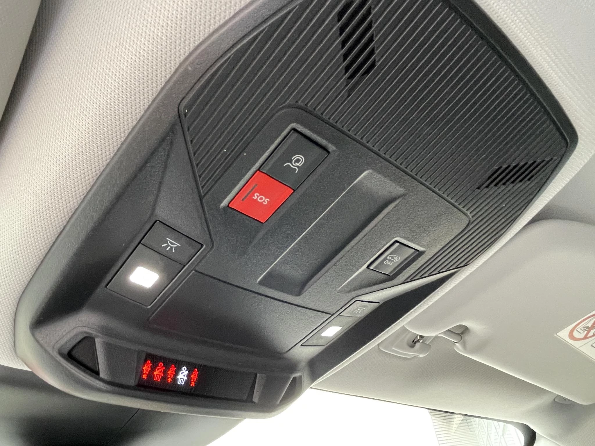 Hoofdafbeelding Peugeot 408