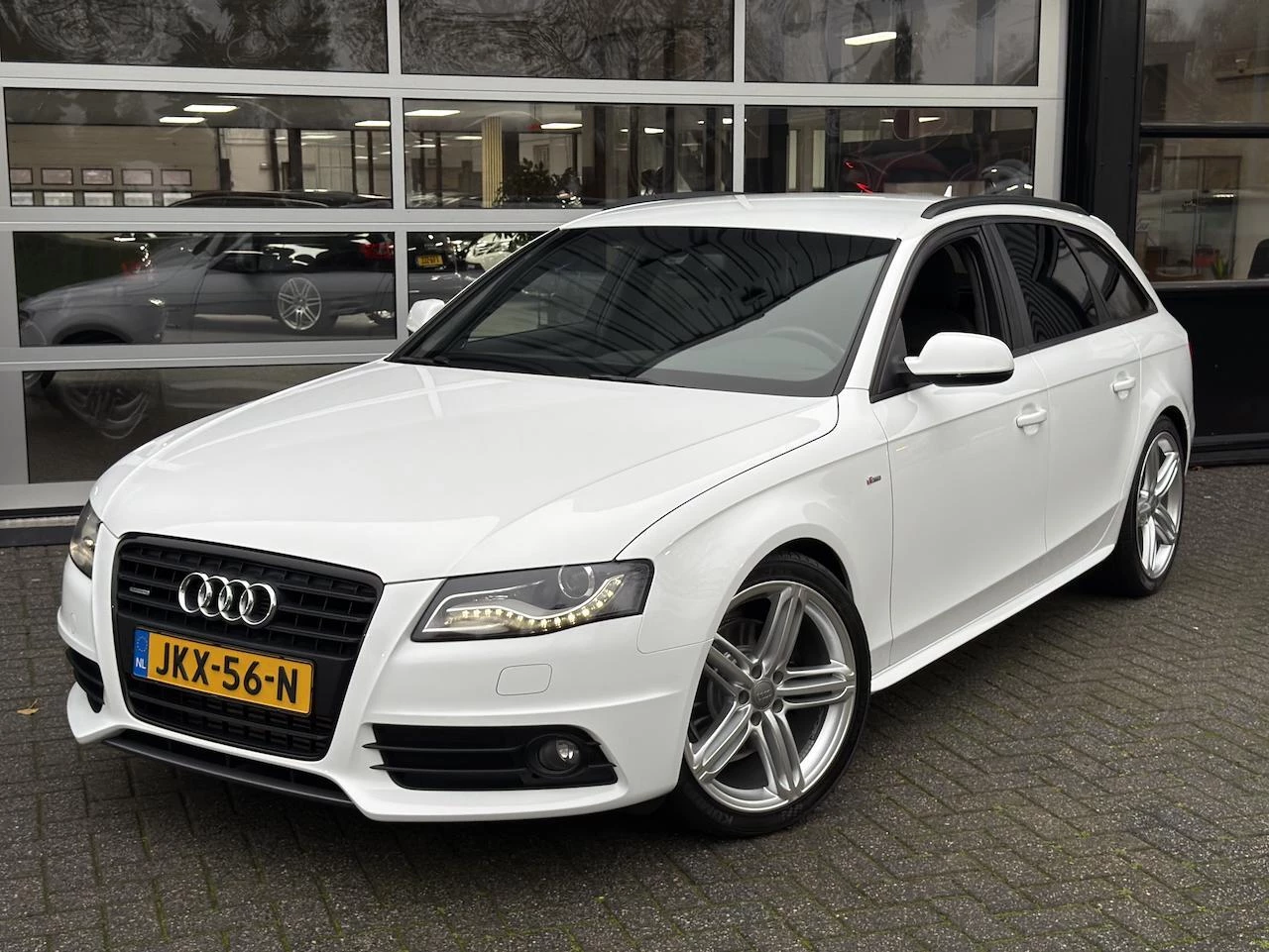 Hoofdafbeelding Audi A4
