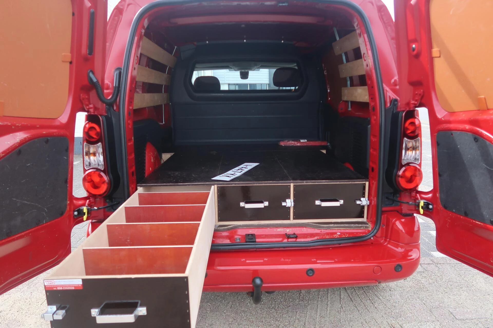 Hoofdafbeelding Peugeot Partner