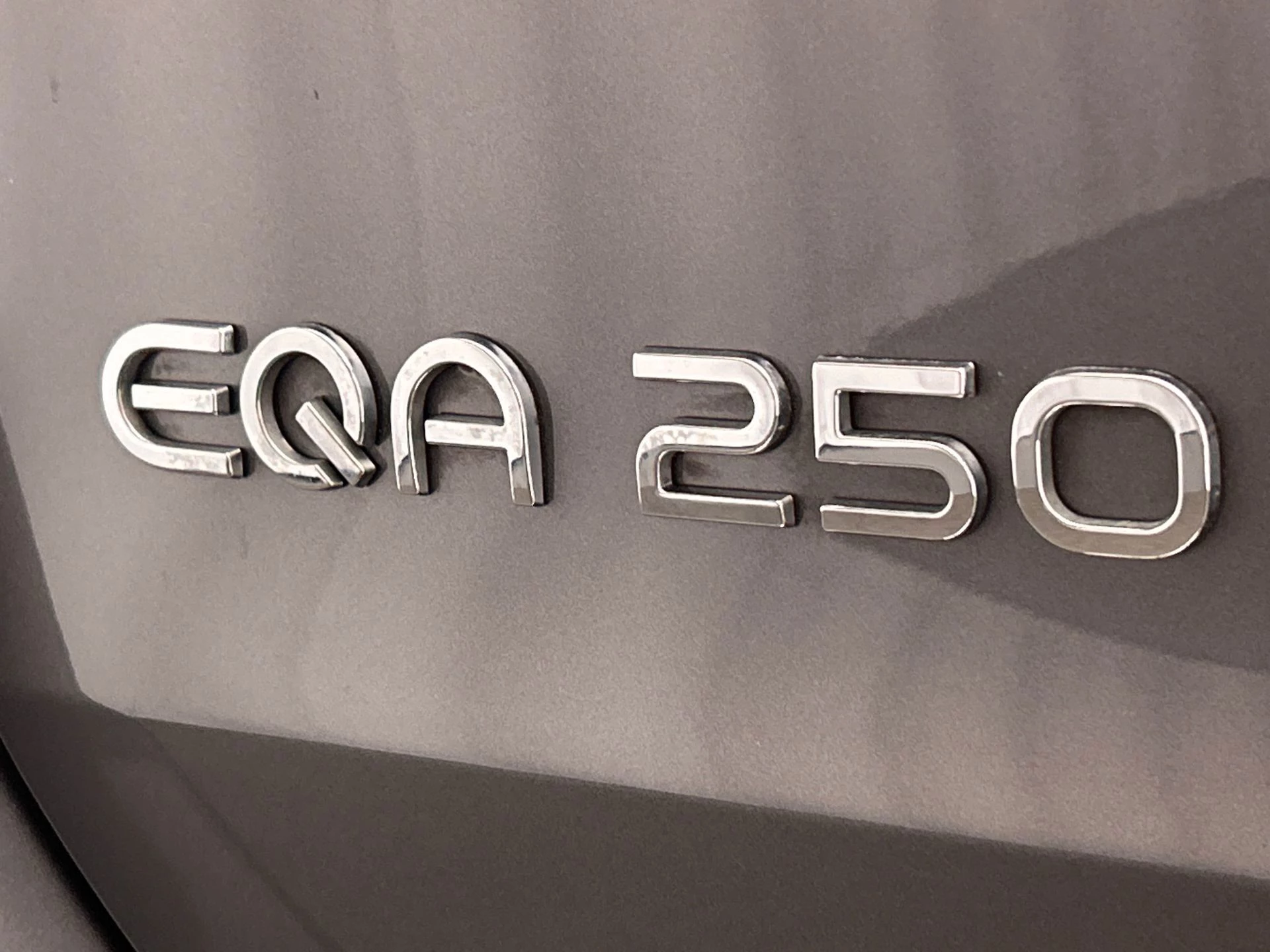 Hoofdafbeelding Mercedes-Benz EQA