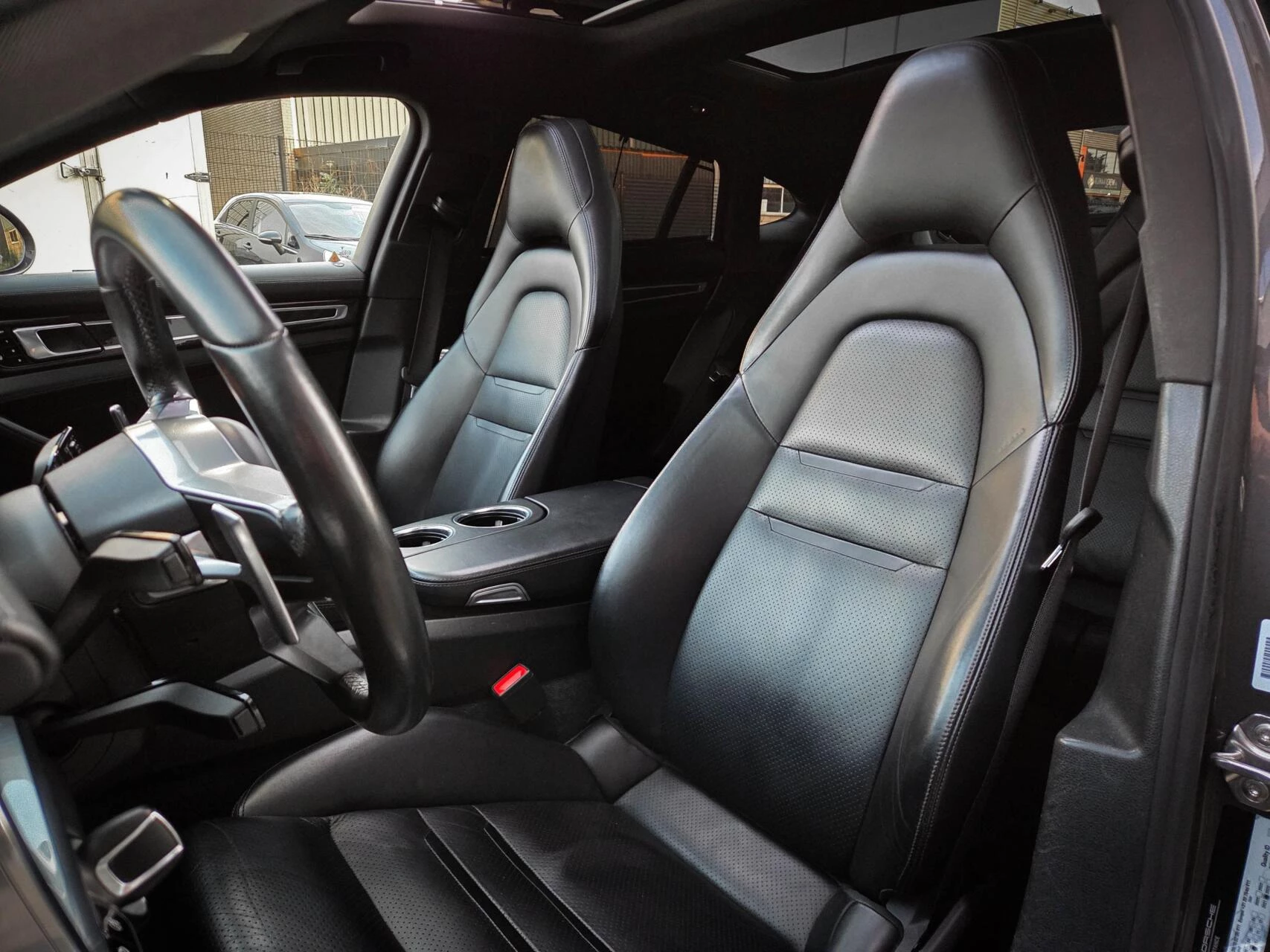 Hoofdafbeelding Porsche Panamera