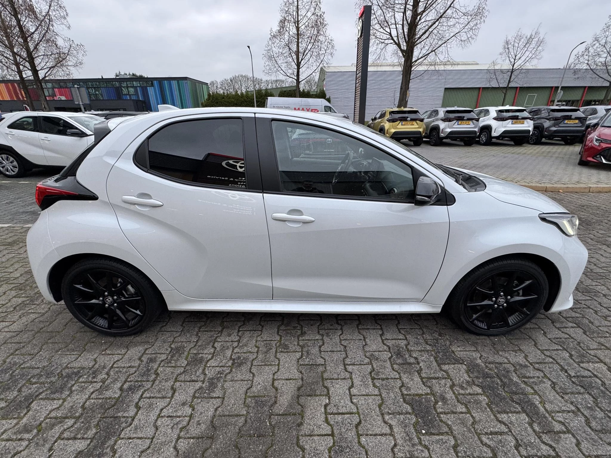 Hoofdafbeelding Toyota Yaris