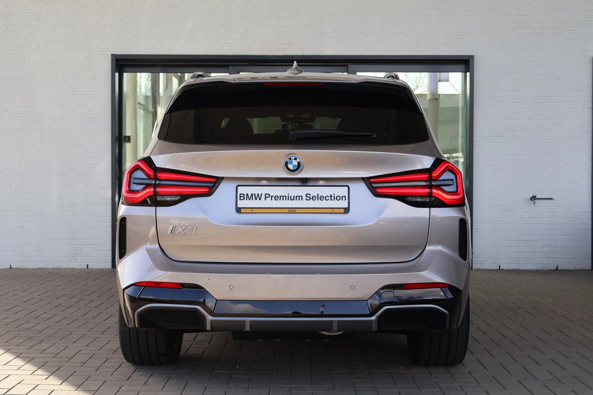 Hoofdafbeelding BMW iX3