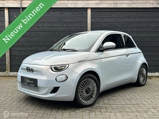 Fiat 500 Urban 42 kWh Clima / LM / Carplay / Parelmoer lak / 8.875 KM!!!