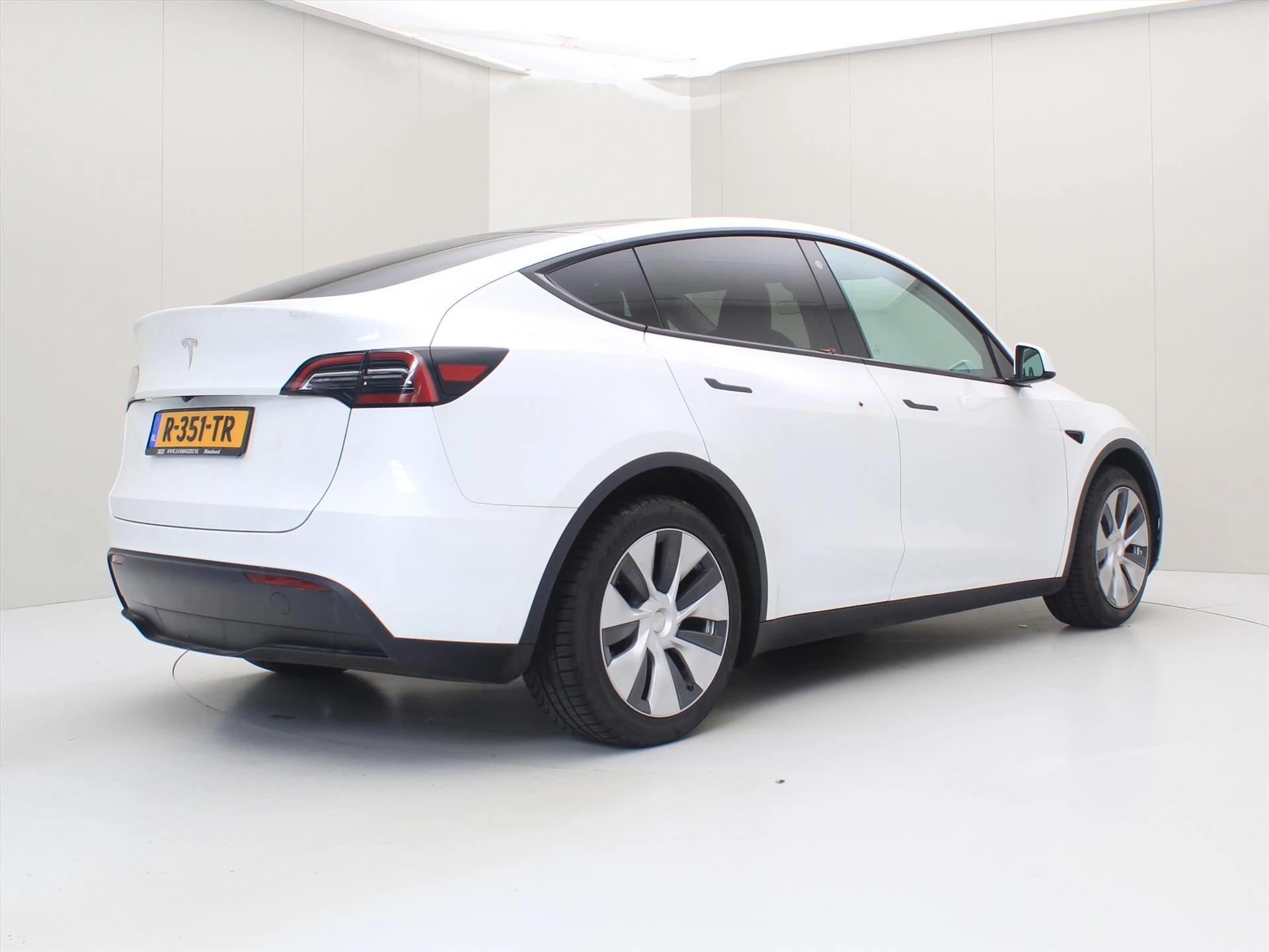 Hoofdafbeelding Tesla Model Y