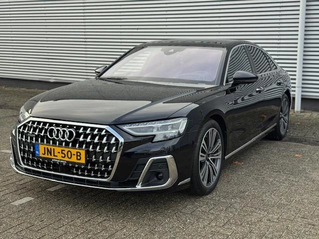 Hoofdafbeelding Audi A8