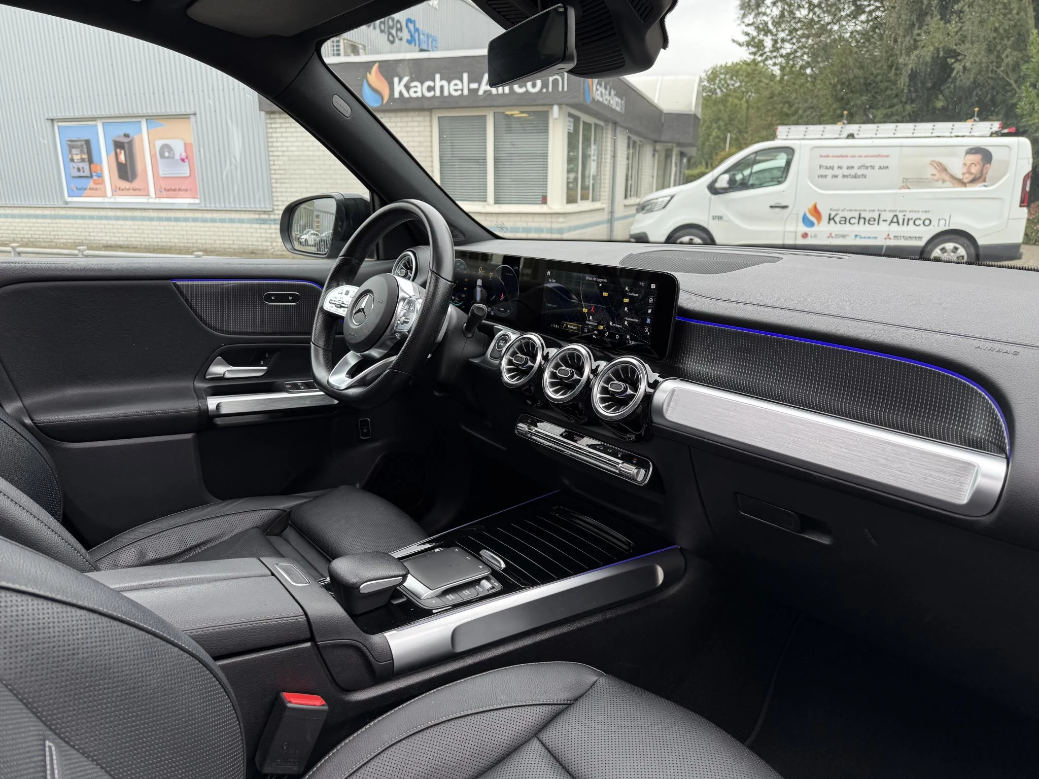 Hoofdafbeelding Mercedes-Benz EQB