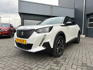 Hoofdafbeelding Peugeot 2008 Peugeot 2008 1.2 PureTech Allure Aut. Navi. Camera