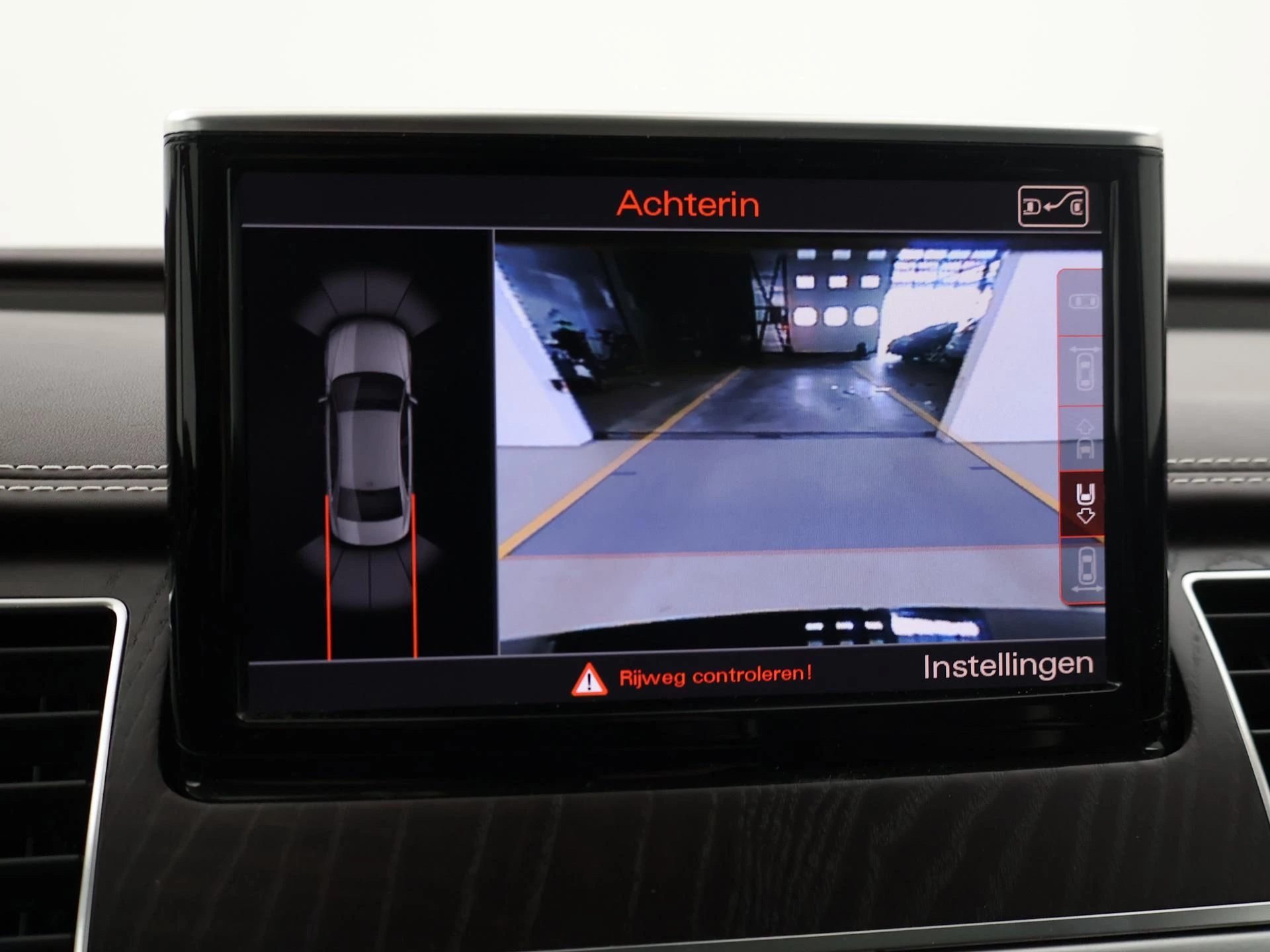 Hoofdafbeelding Audi A8