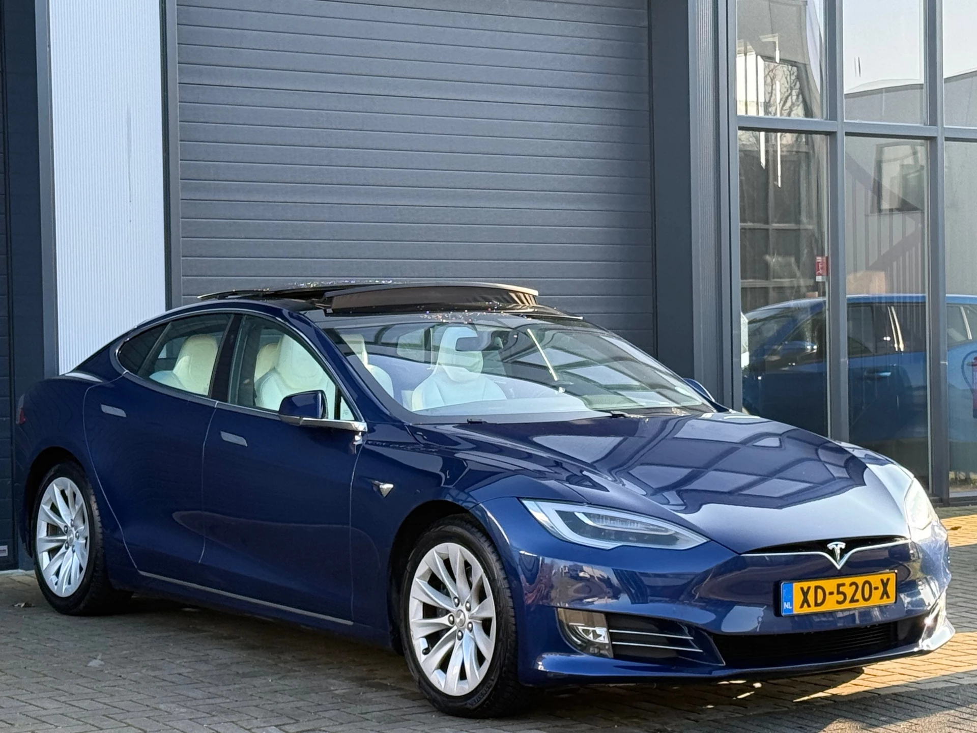 Hoofdafbeelding Tesla Model S