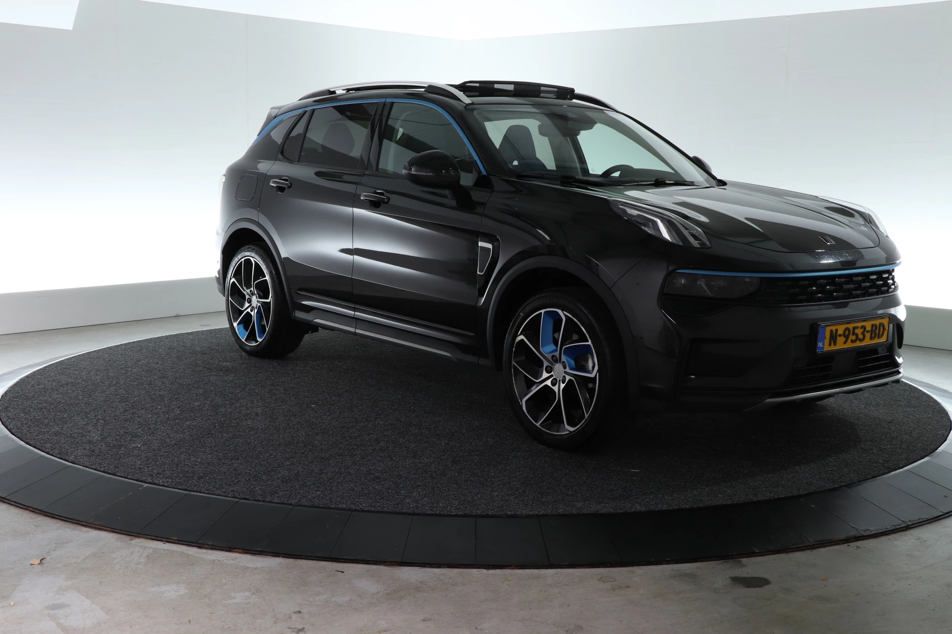 Hoofdafbeelding Lynk & Co 01