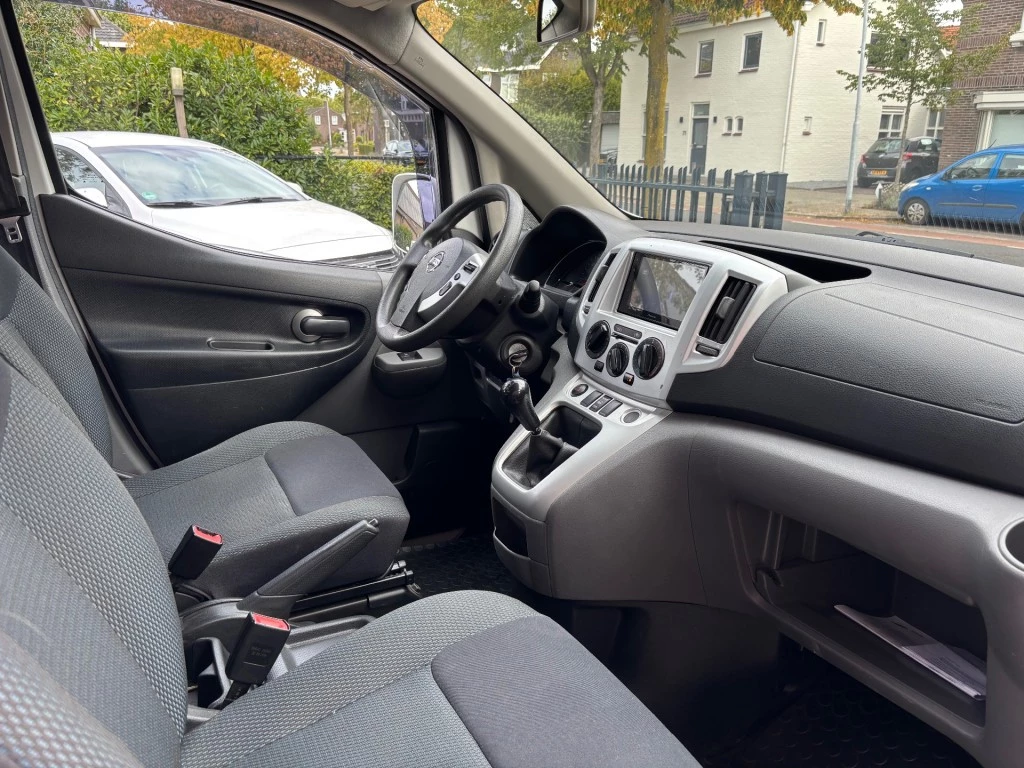Hoofdafbeelding Nissan NV200