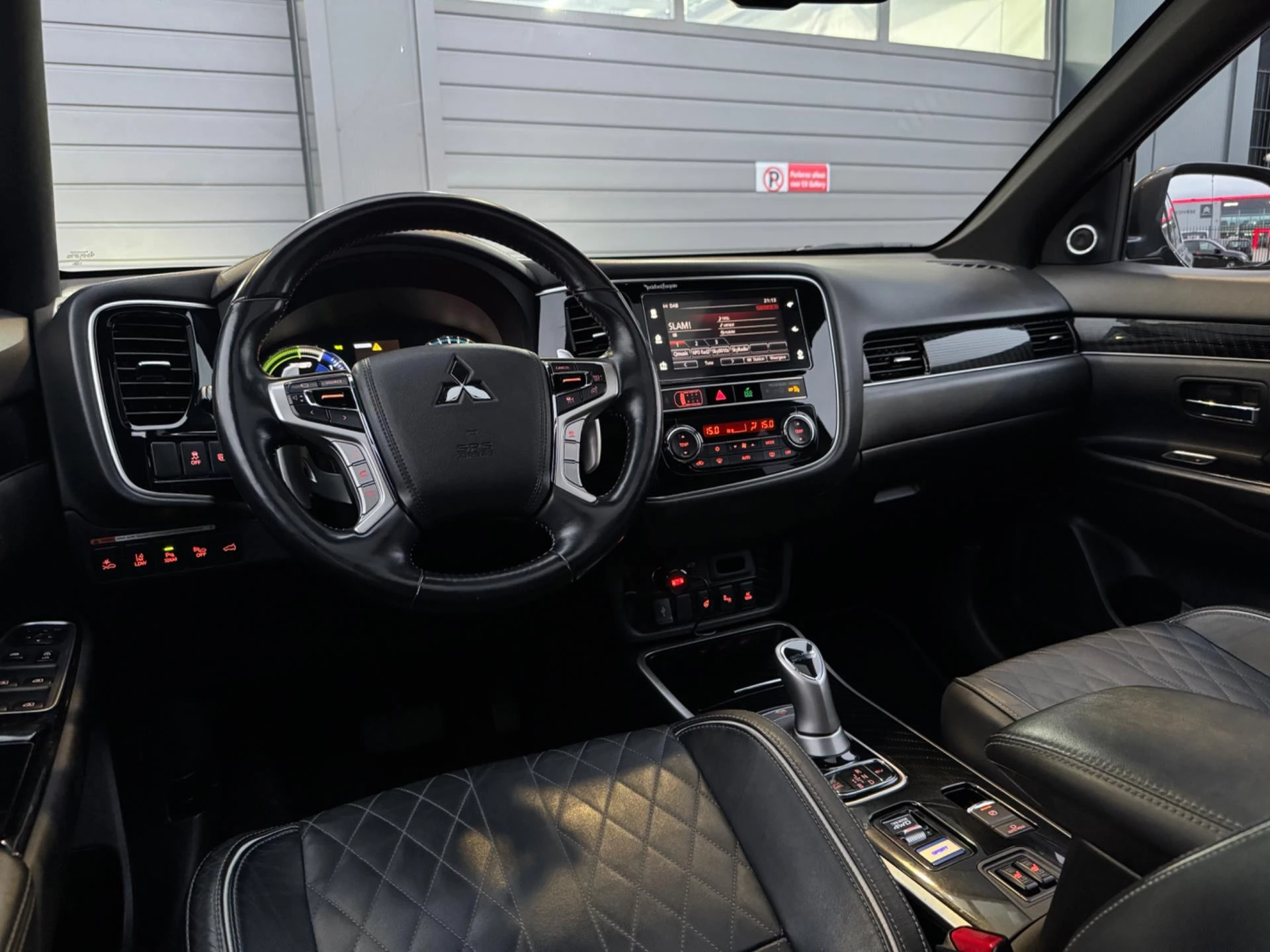 Hoofdafbeelding Mitsubishi Outlander