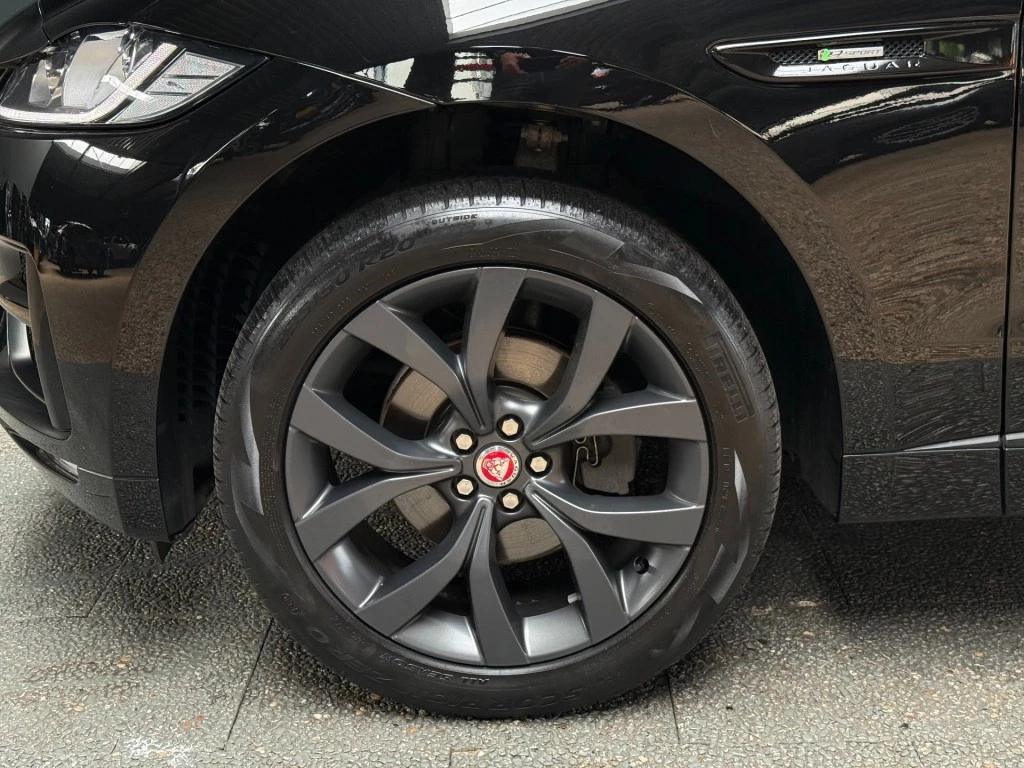 Hoofdafbeelding Jaguar F-PACE