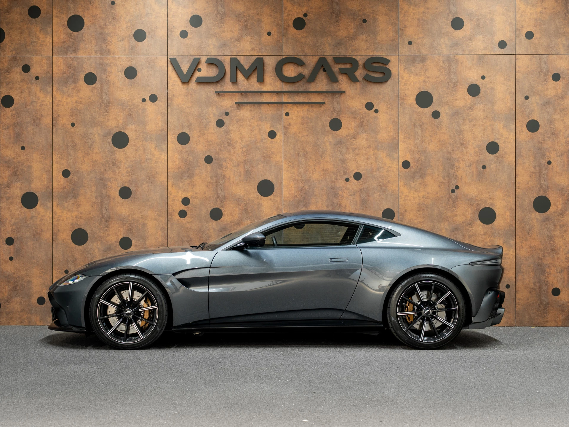 Hoofdafbeelding Aston Martin V8 Vantage