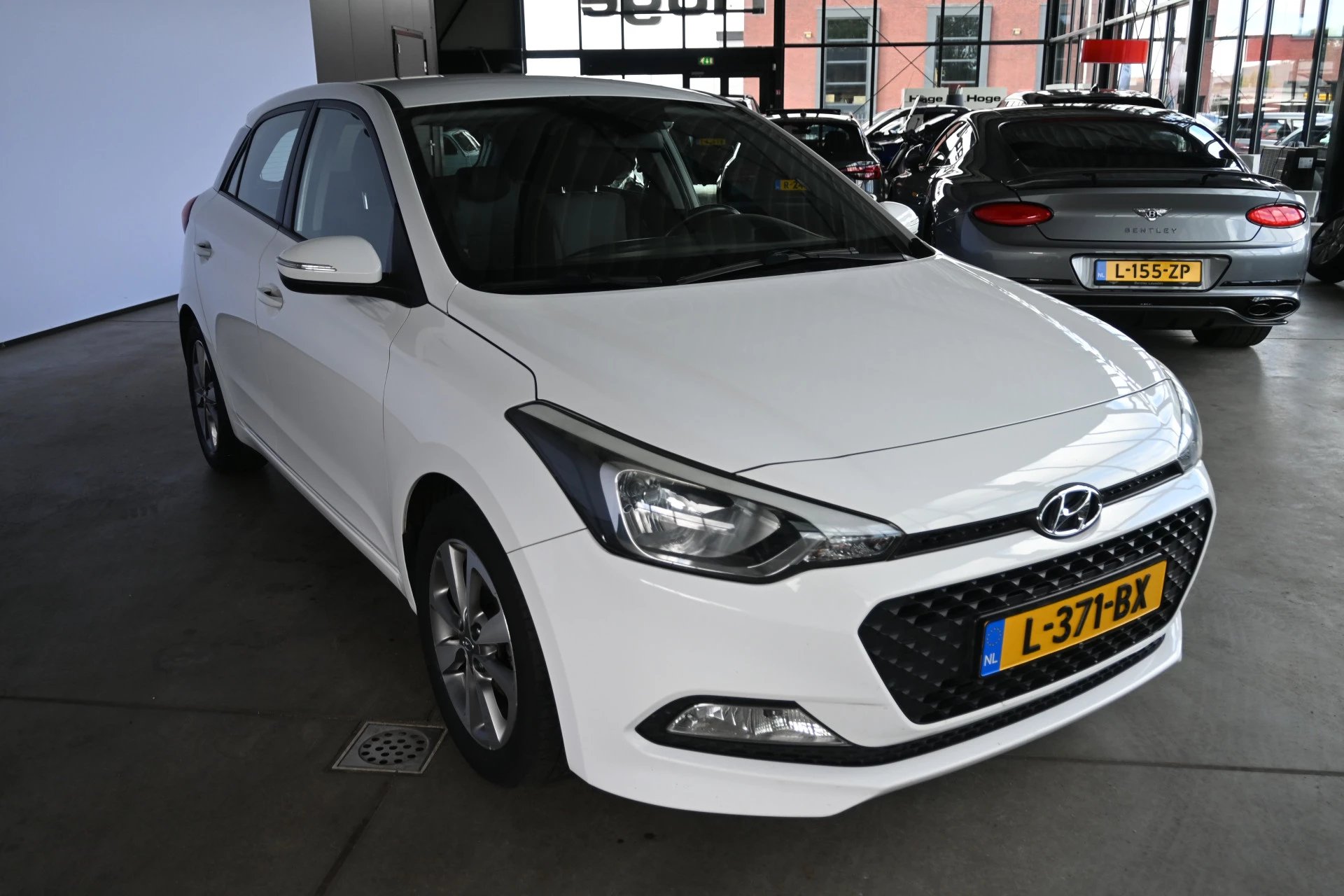 Hoofdafbeelding Hyundai i20