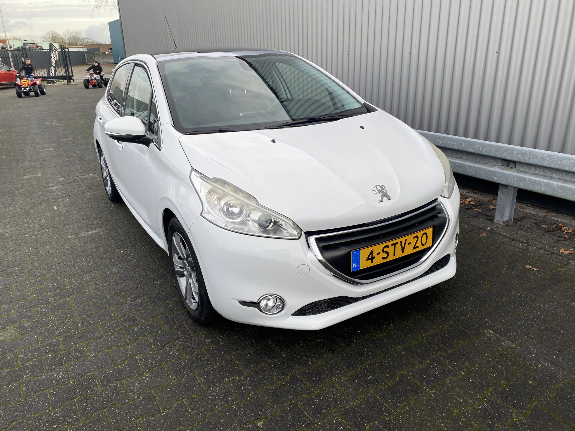 Hoofdafbeelding Peugeot 208