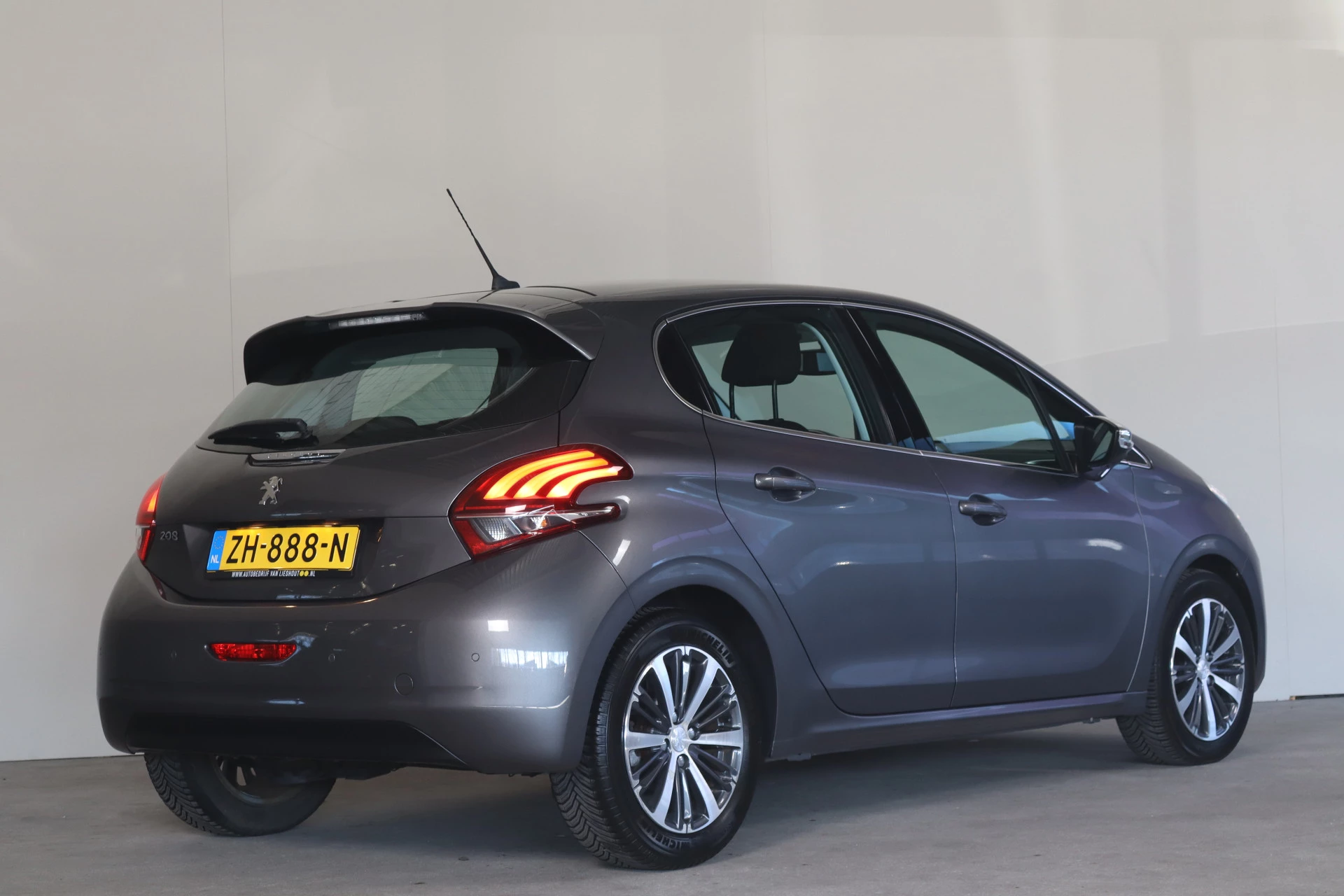 Hoofdafbeelding Peugeot 208