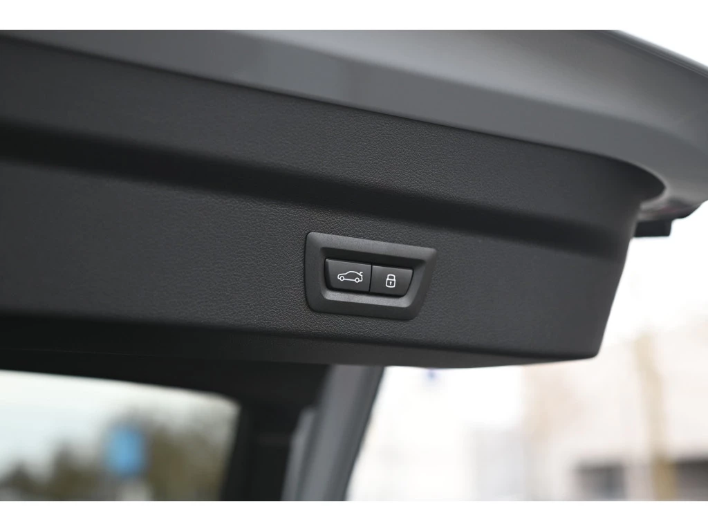 Hoofdafbeelding BMW iX2