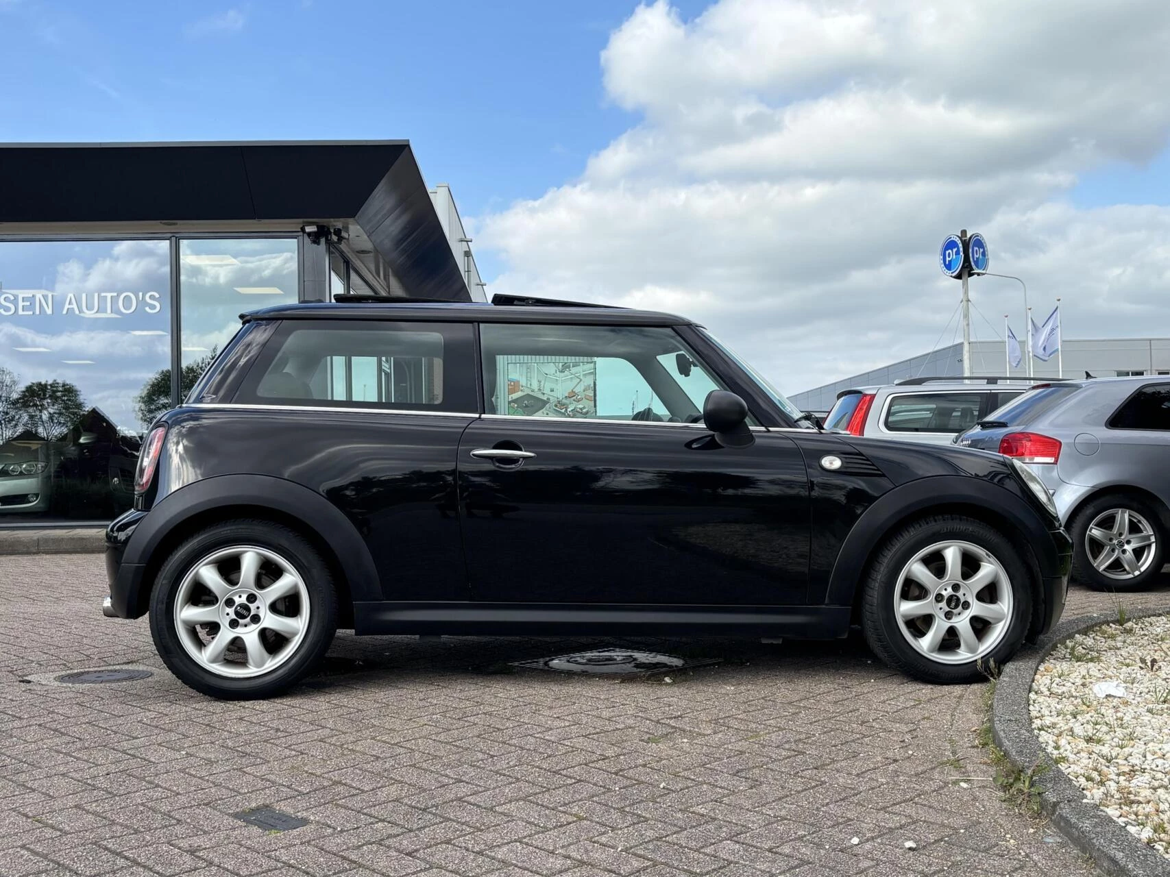 Hoofdafbeelding MINI One