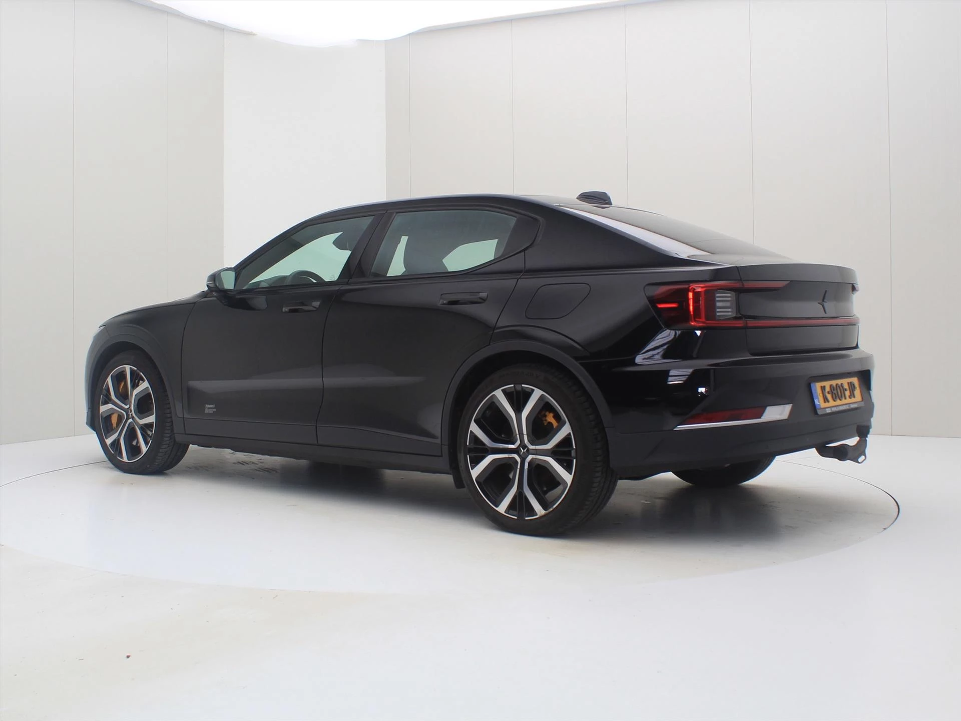 Hoofdafbeelding Polestar 2
