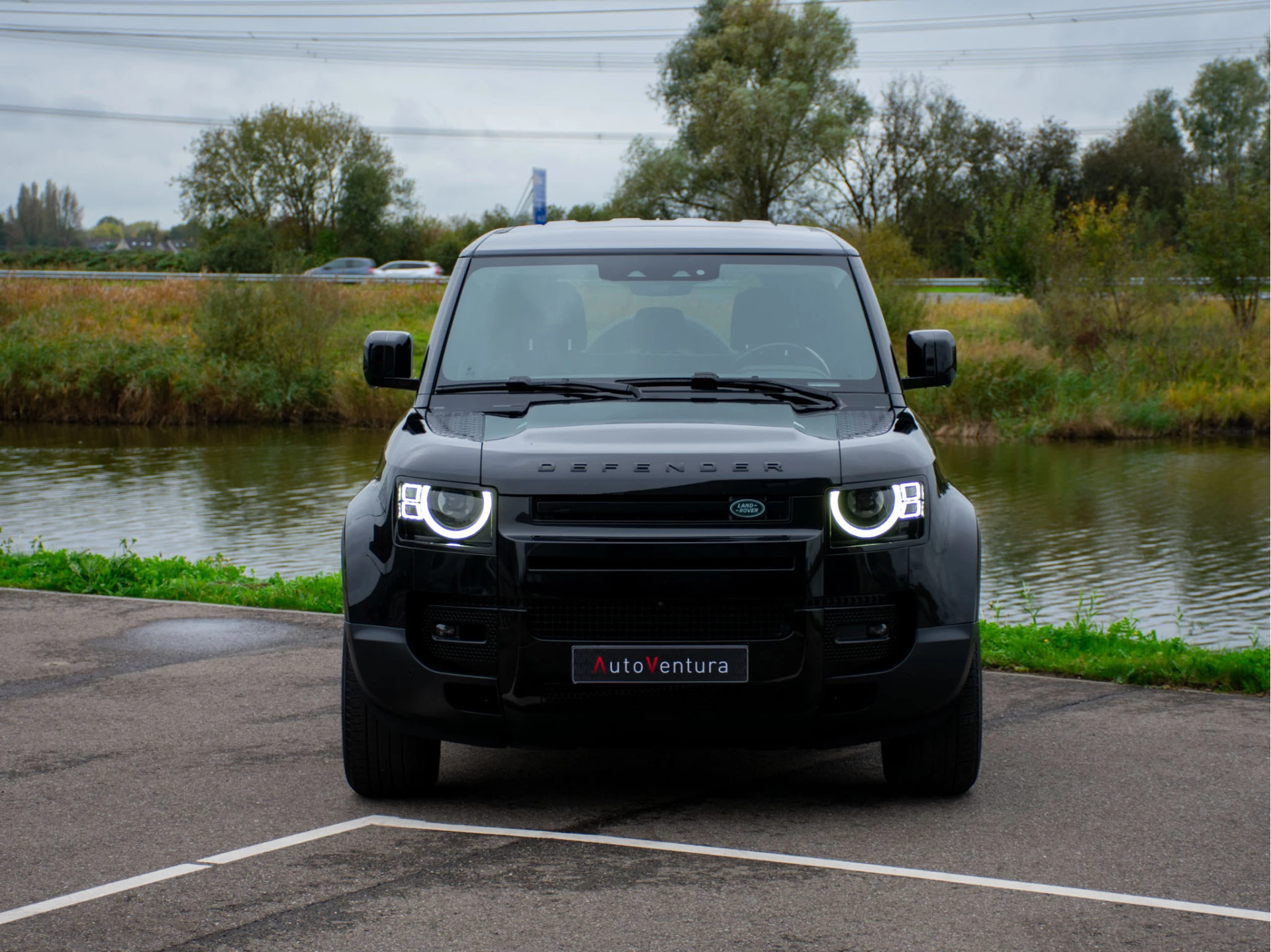 Hoofdafbeelding Land Rover Defender