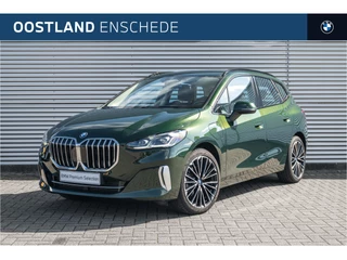 BMW 2 Serie Active Tourer 225e xDrive Luxury Line Automaat / Trekhaak / Sportstoelen / Adaptieve LED / Comfort Access / Parking Assistant / Stoelverwaming
