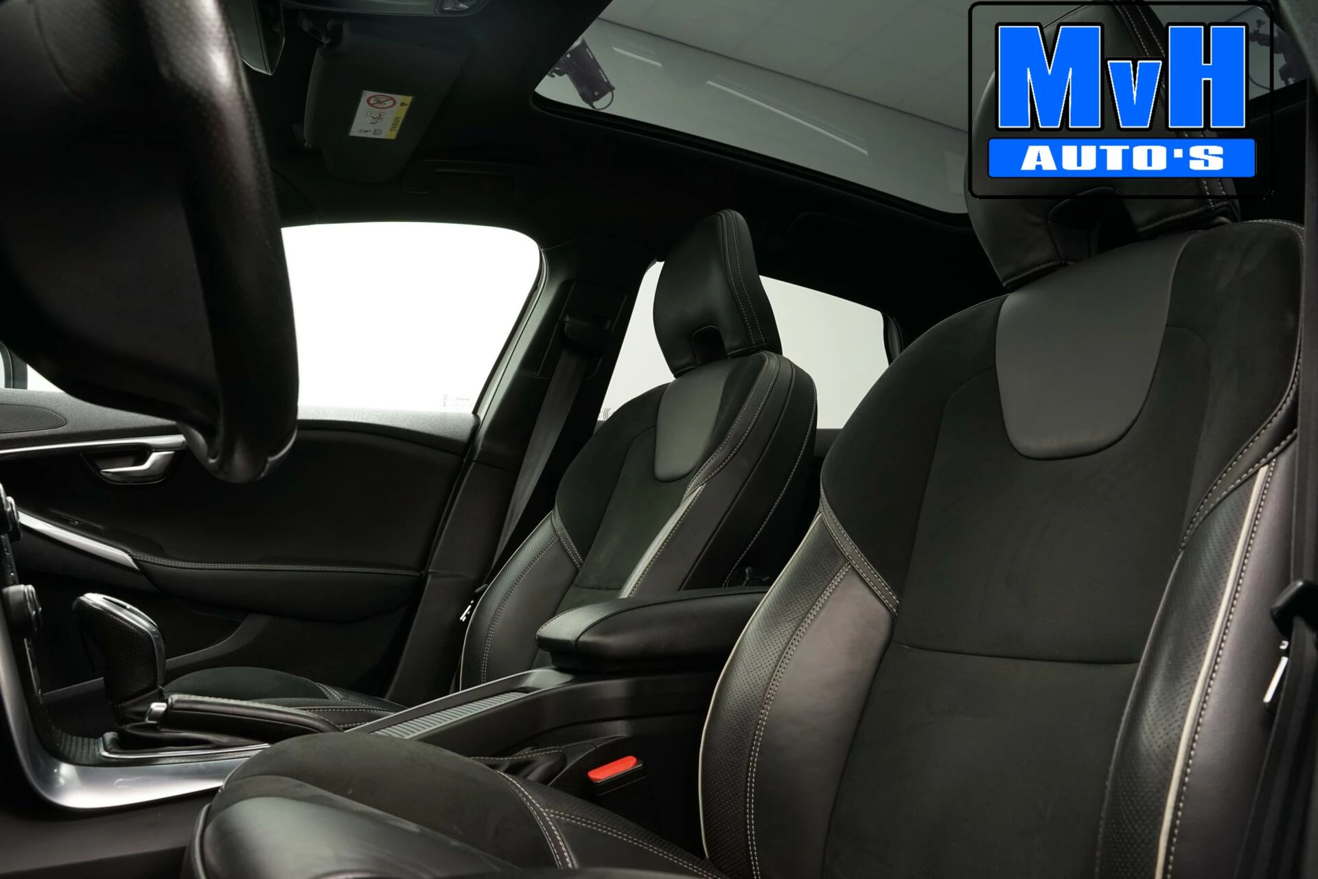 Hoofdafbeelding Volvo V40