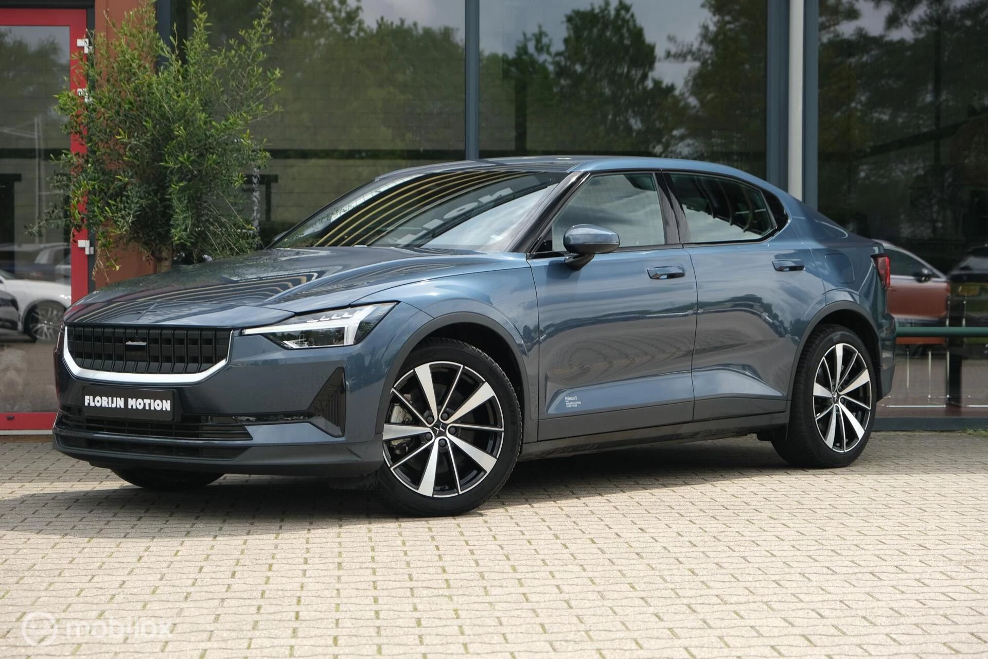 Hoofdafbeelding Polestar 2