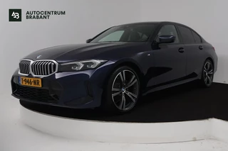 BMW 3-serie 318i (STOELVERWARMING, STUURVERWARMING, ACHTERUITRIJCAMERA, PARKEERSENSOREN, NAVIGATIE)