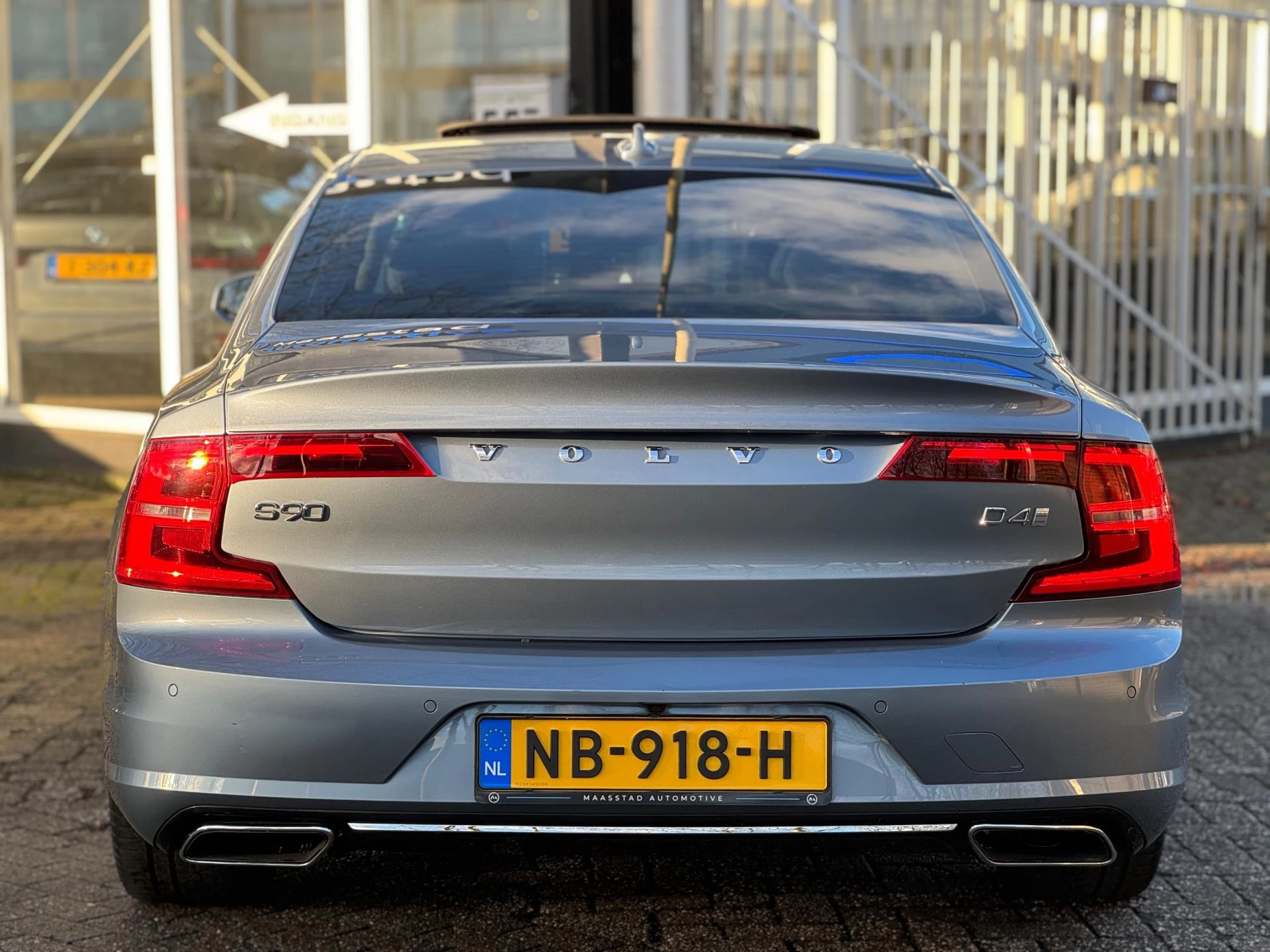 Hoofdafbeelding Volvo S90