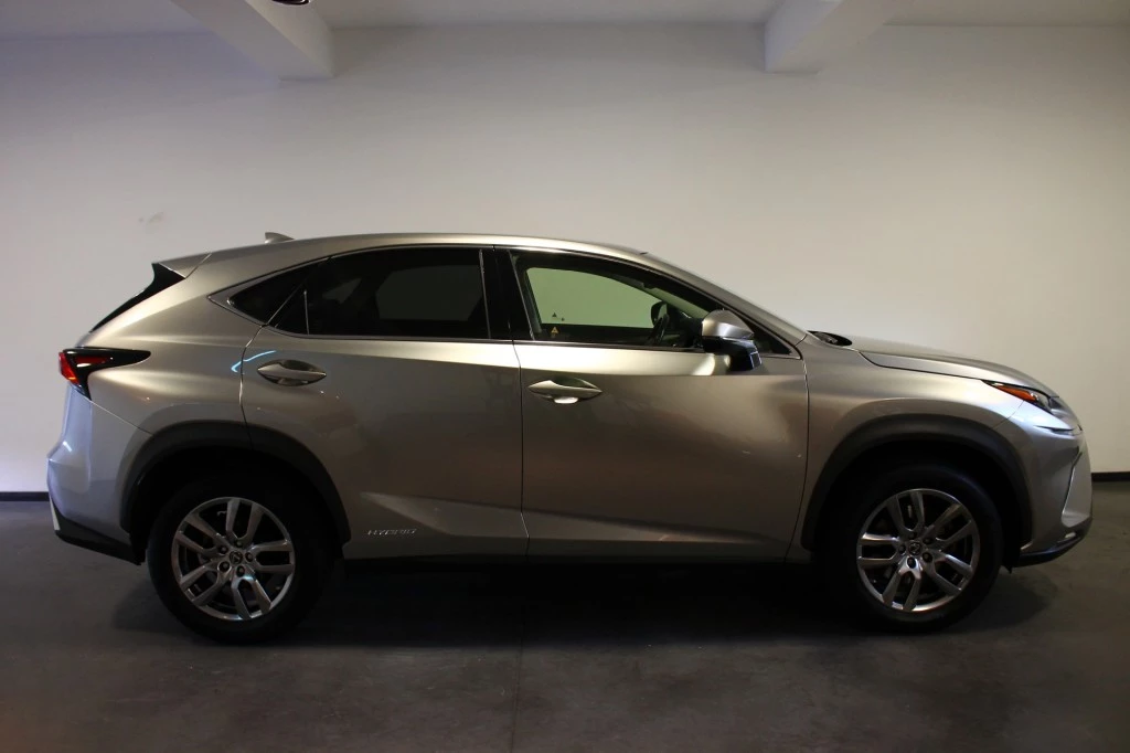 Hoofdafbeelding Lexus NX