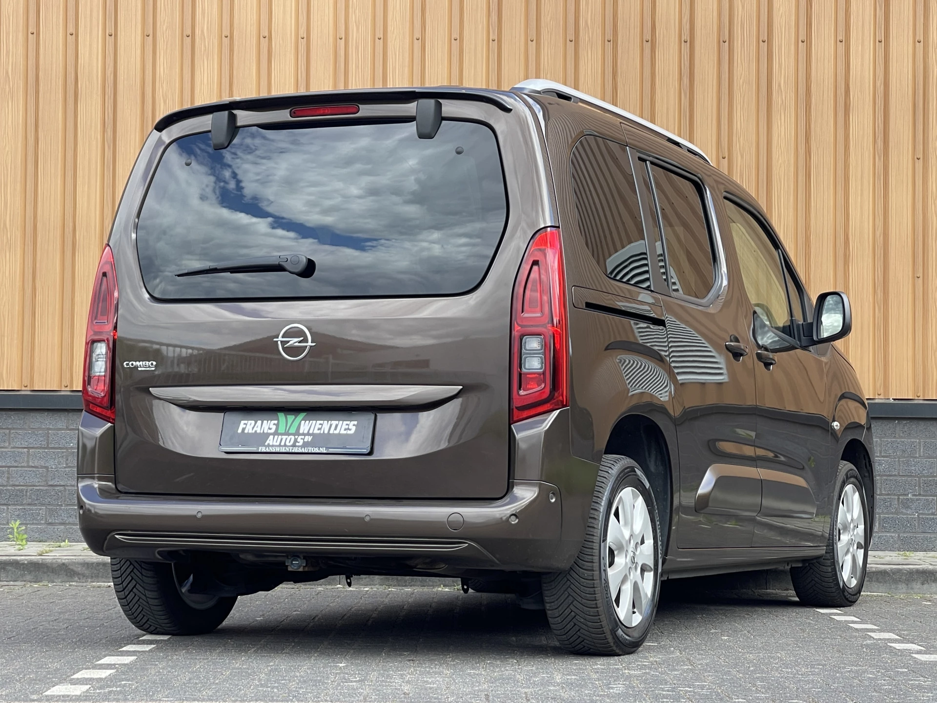Hoofdafbeelding Opel Combo