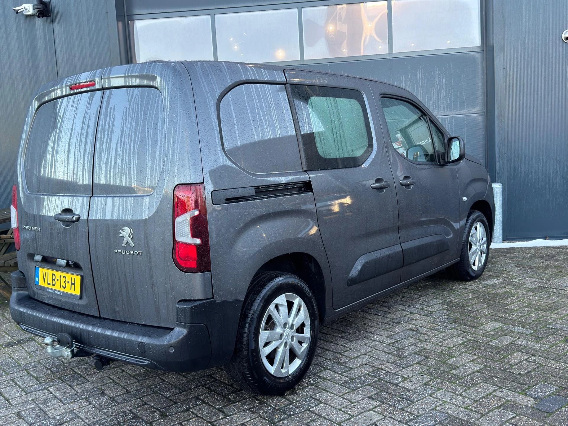 Hoofdafbeelding Peugeot Partner