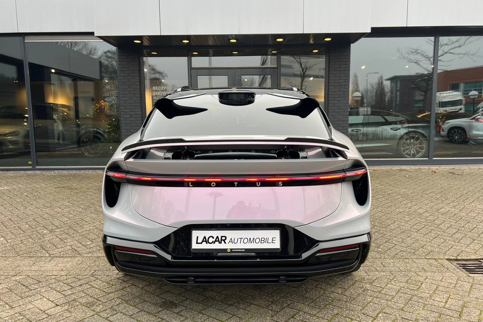 Hoofdafbeelding Lotus Eletre