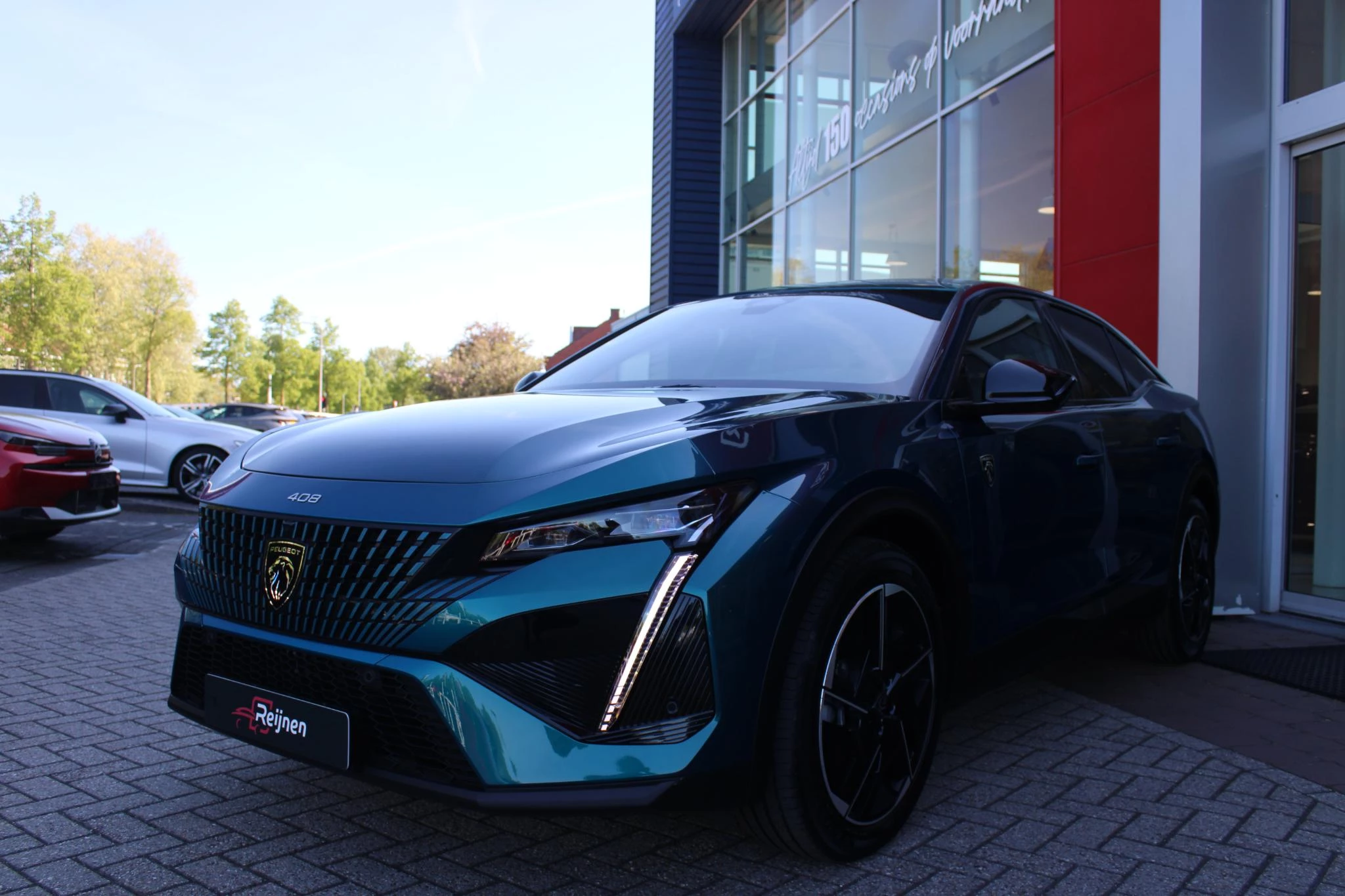 Hoofdafbeelding Peugeot 408