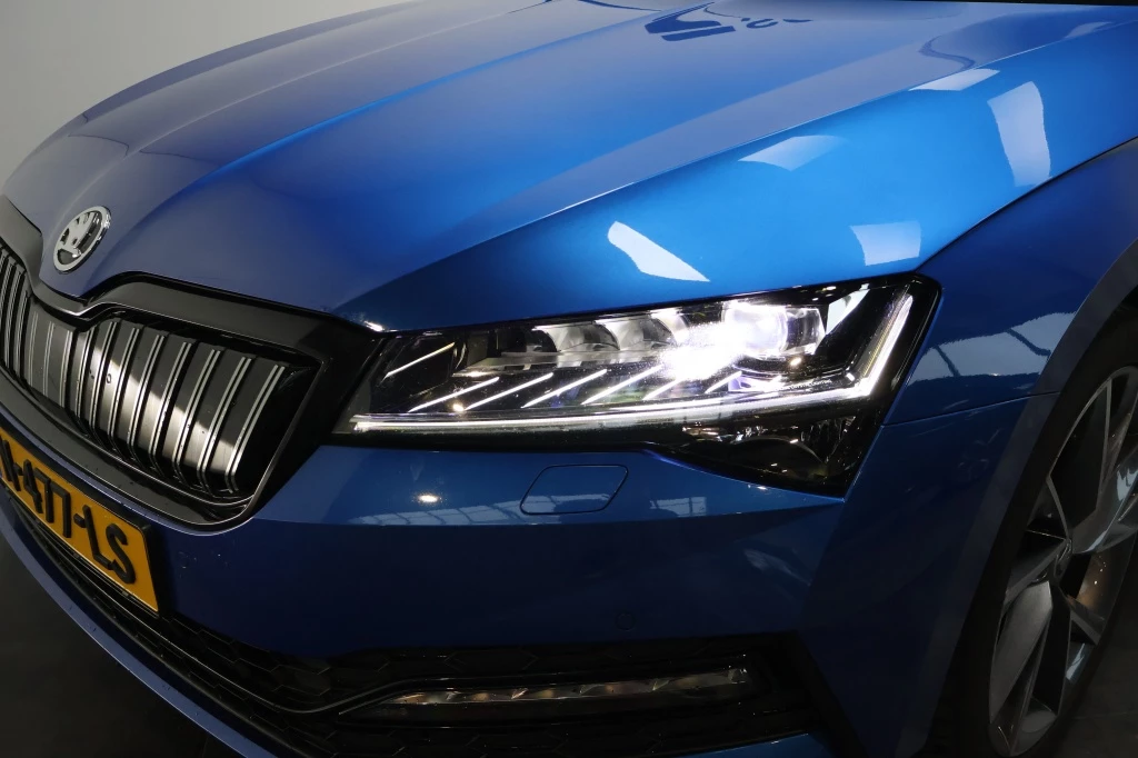 Hoofdafbeelding Škoda Superb