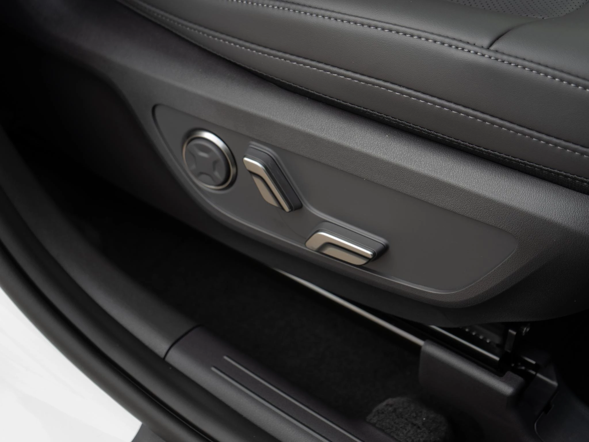 Hoofdafbeelding Kia EV5