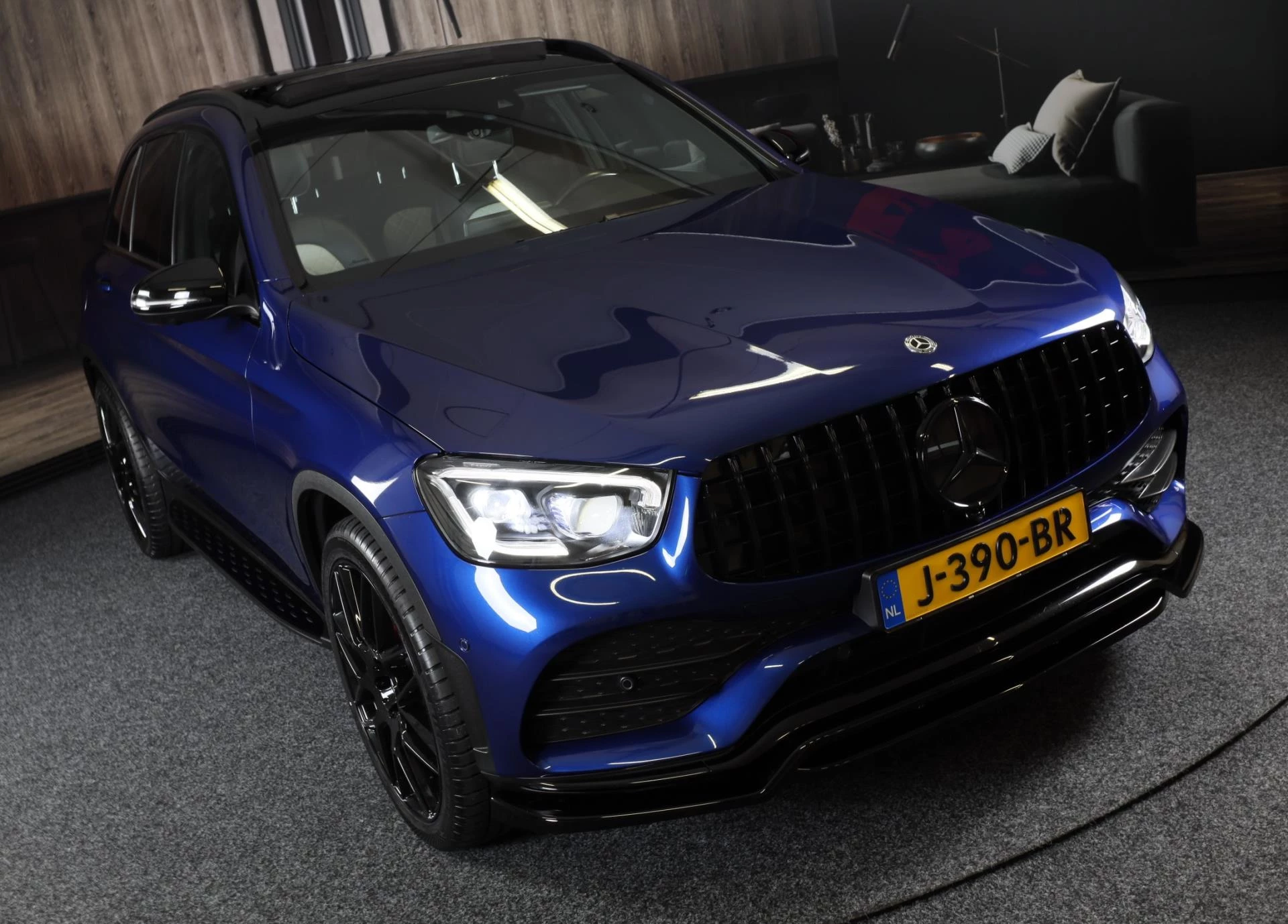 Hoofdafbeelding Mercedes-Benz GLC